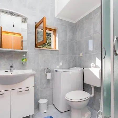 Memunic - One Bedroom With Garden View Apartamento Hodilje